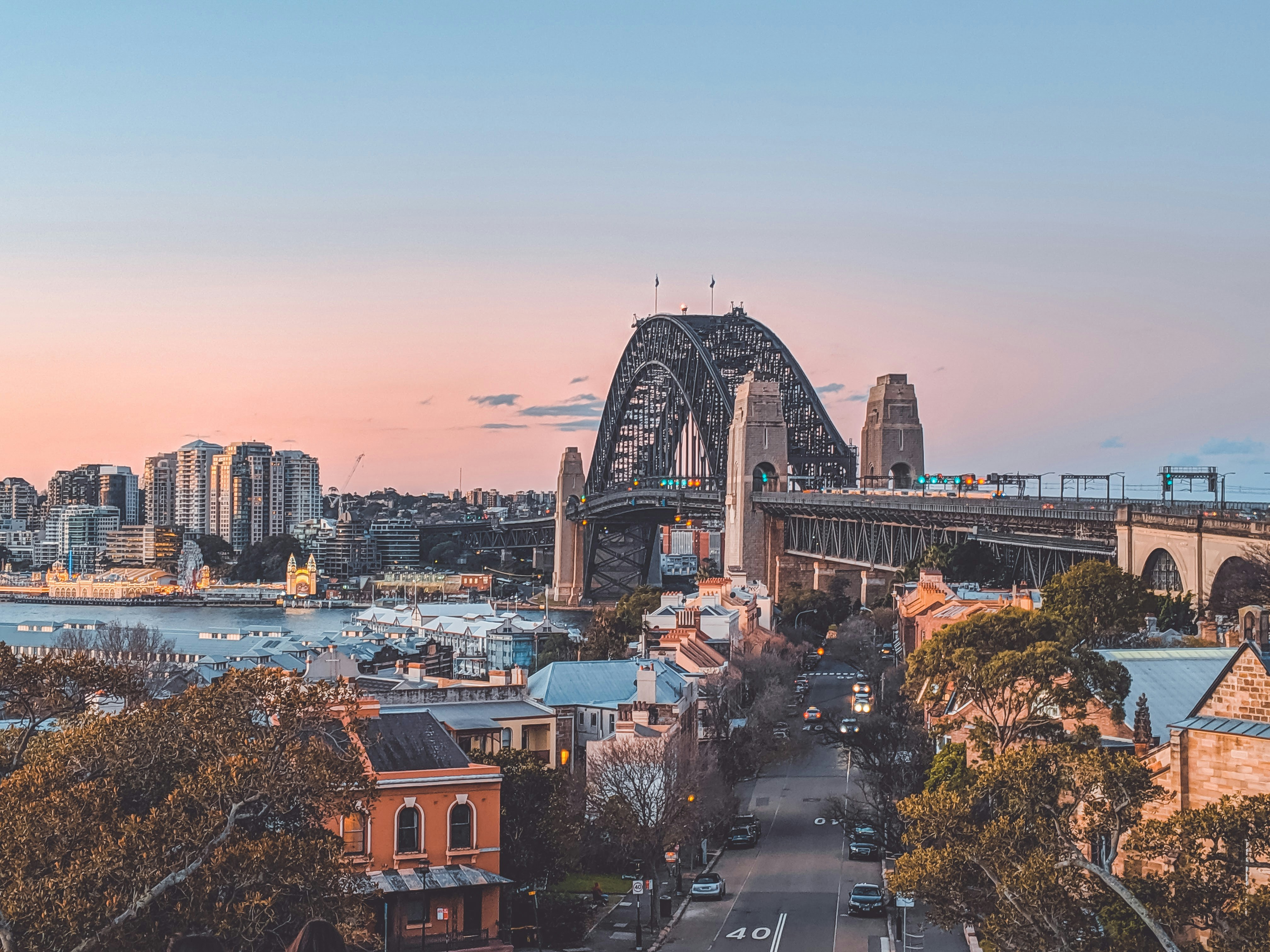 Discover Sydney's iconic harbour