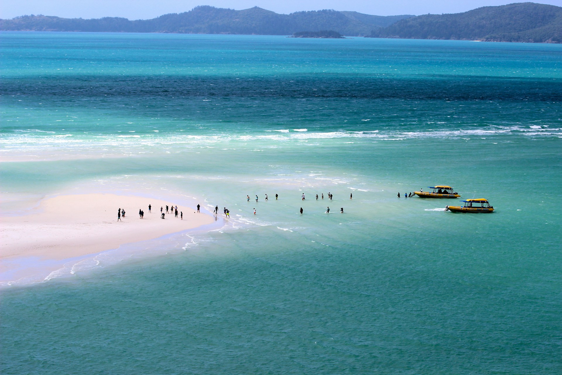 Sail the Whitsunday Islands