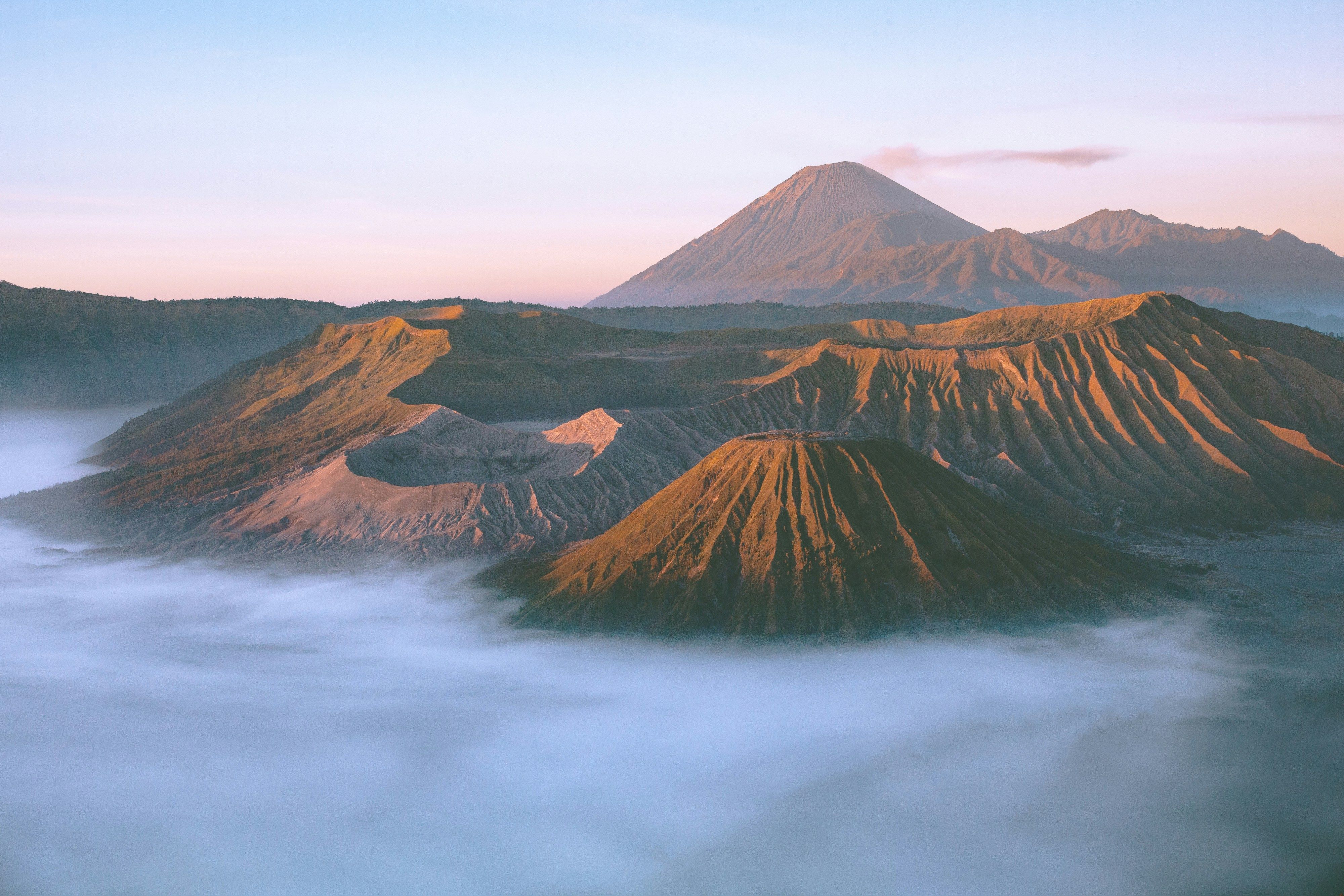 Watch the sunrise over Mount Bromo